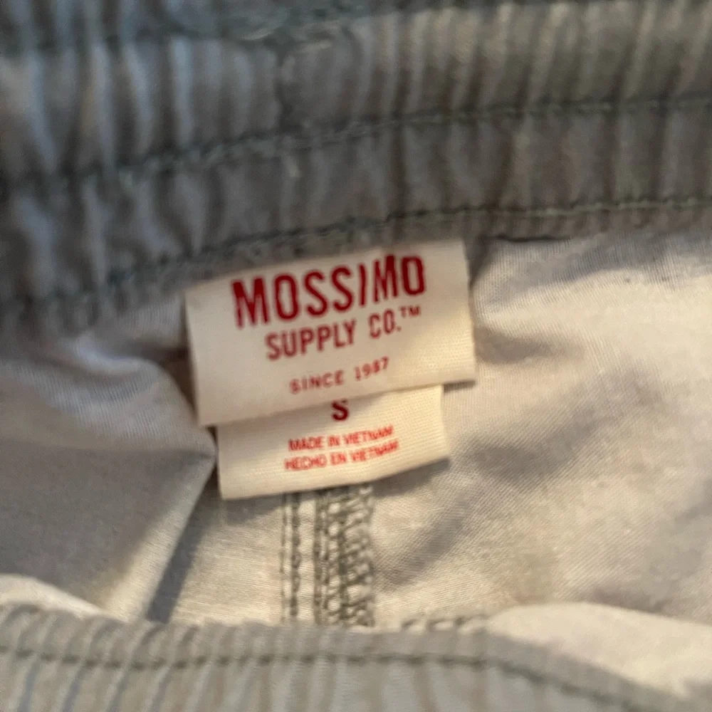 Men’s Mossimo Drawstring Shorts Size Small Blue Gray Striped Excellent Condition